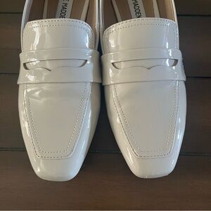 Steve Madden Loafers Romik Bone Patent Finish 6 in Box